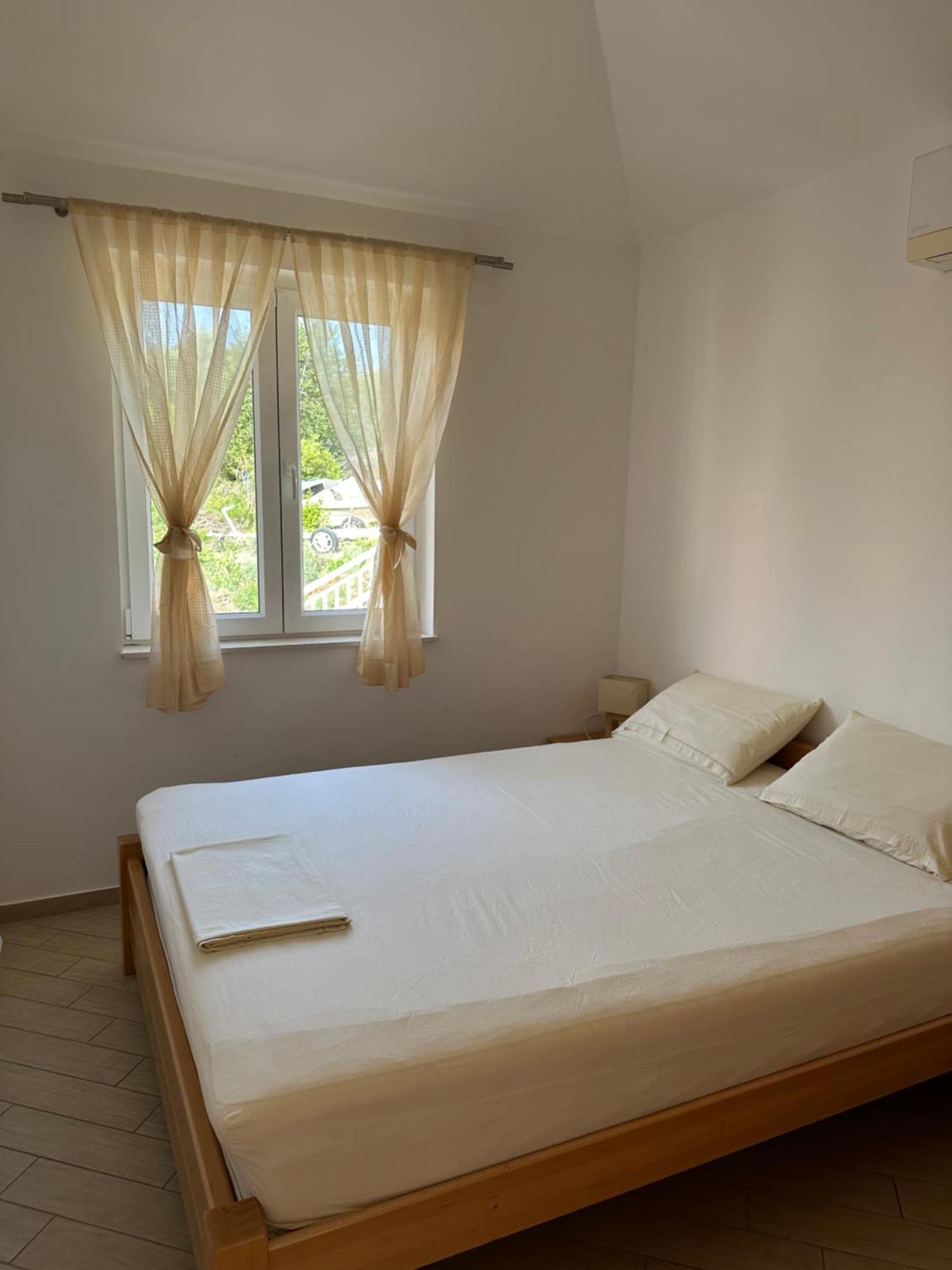 Apartments Villa Eva Slano Eksteriør billede