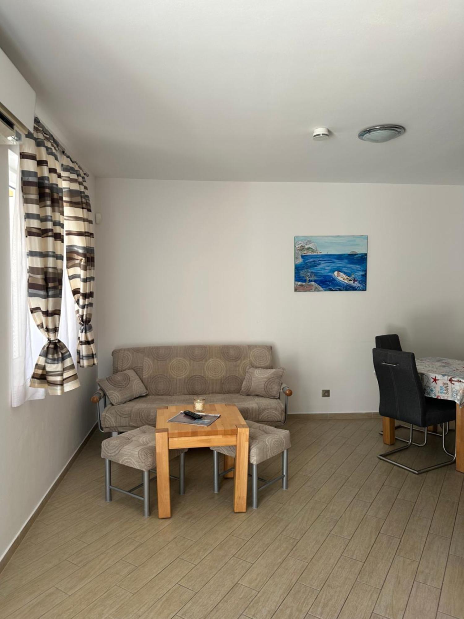 Apartments Villa Eva Slano Eksteriør billede